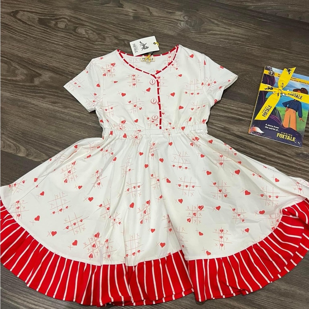 Finding Foxtale League of her Own Dress. Size 12 girls.